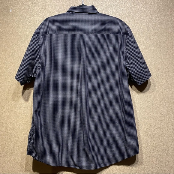 Van Heusen Men’s XLT Button Up Short Sleeve Shirt - Picture 2 of 3
